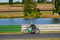 Vintage-motorcycle-club;eventdigitalimages;mallory-park;mallory-park-trackday-photographs;no-limits-trackdays;peter-wileman-photography;trackday-digital-images;trackday-photos;vmcc-festival-1000-bikes-photographs